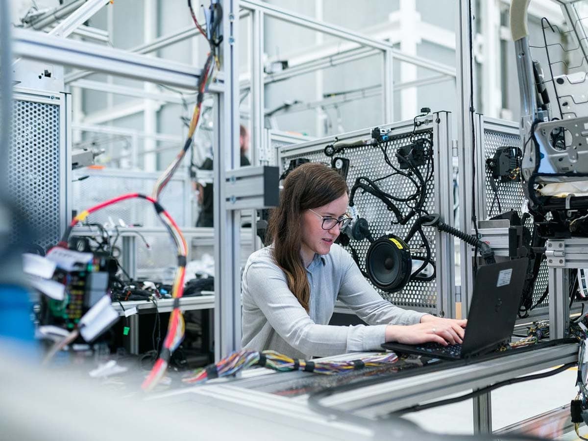 Women in Science Leadership: A New Era for Sustainability